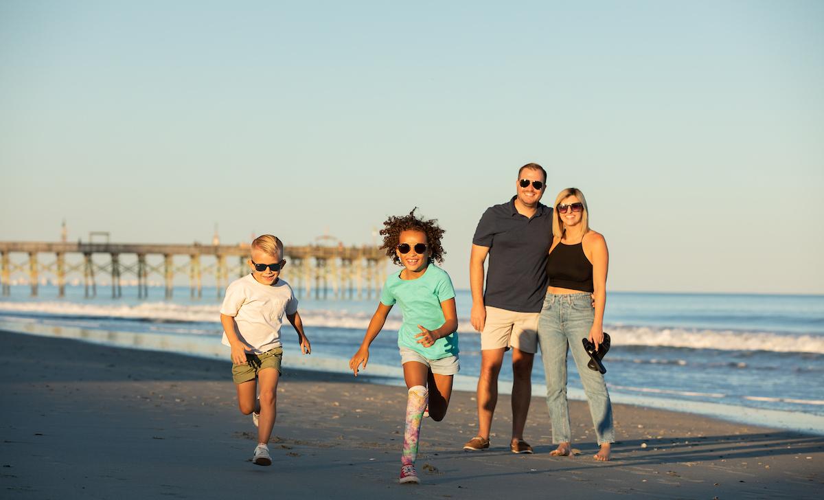 Guide des vacances adaptées aux autistes - La plage, c'est pour tout le monde